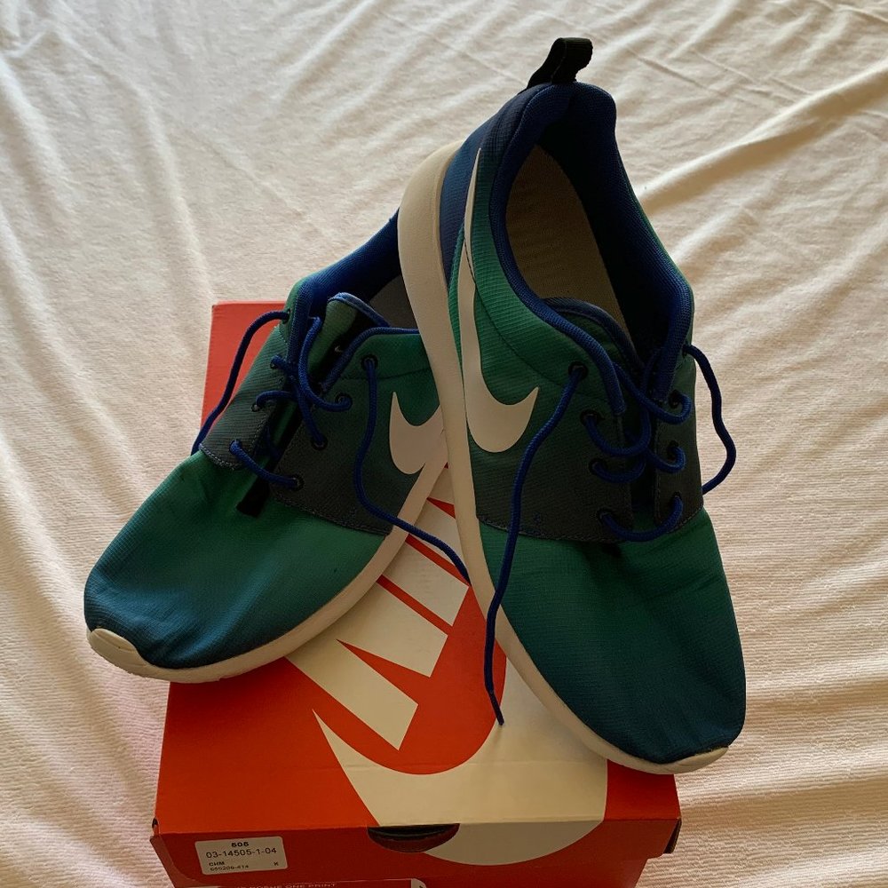 NIKE Roshe One Print SZ 12